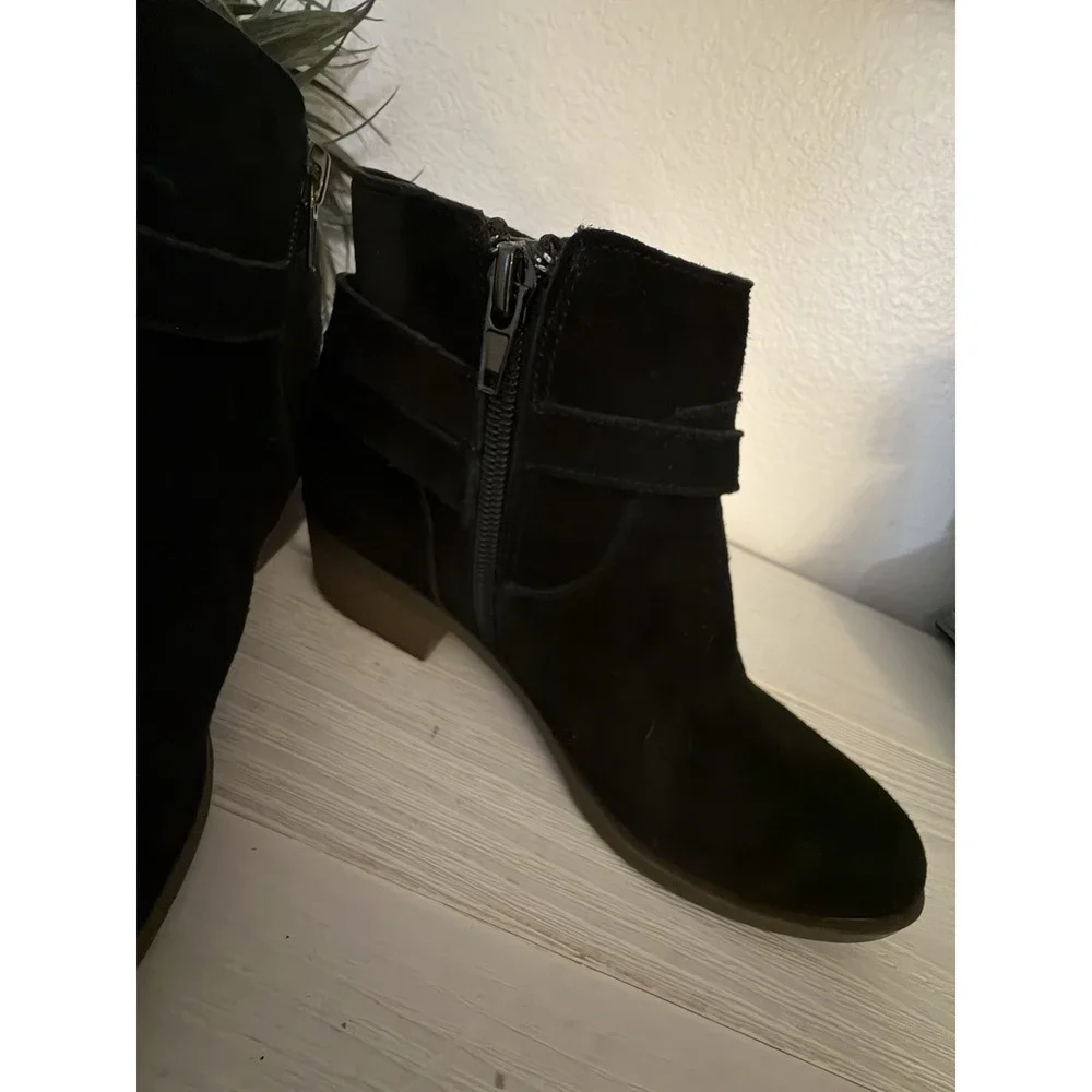Kensie Suede Leather Ankle Boots Sz 7 Gemmy Zip Up Black Low Block Heel Studded